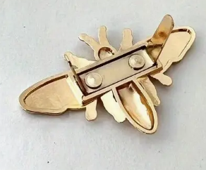 Plaque décoration ABEILLE pour sac