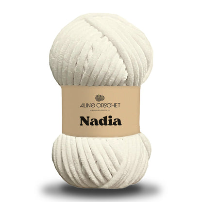FIL CHENILLE NADIA  100g - 85% polyester, 15% polyamide